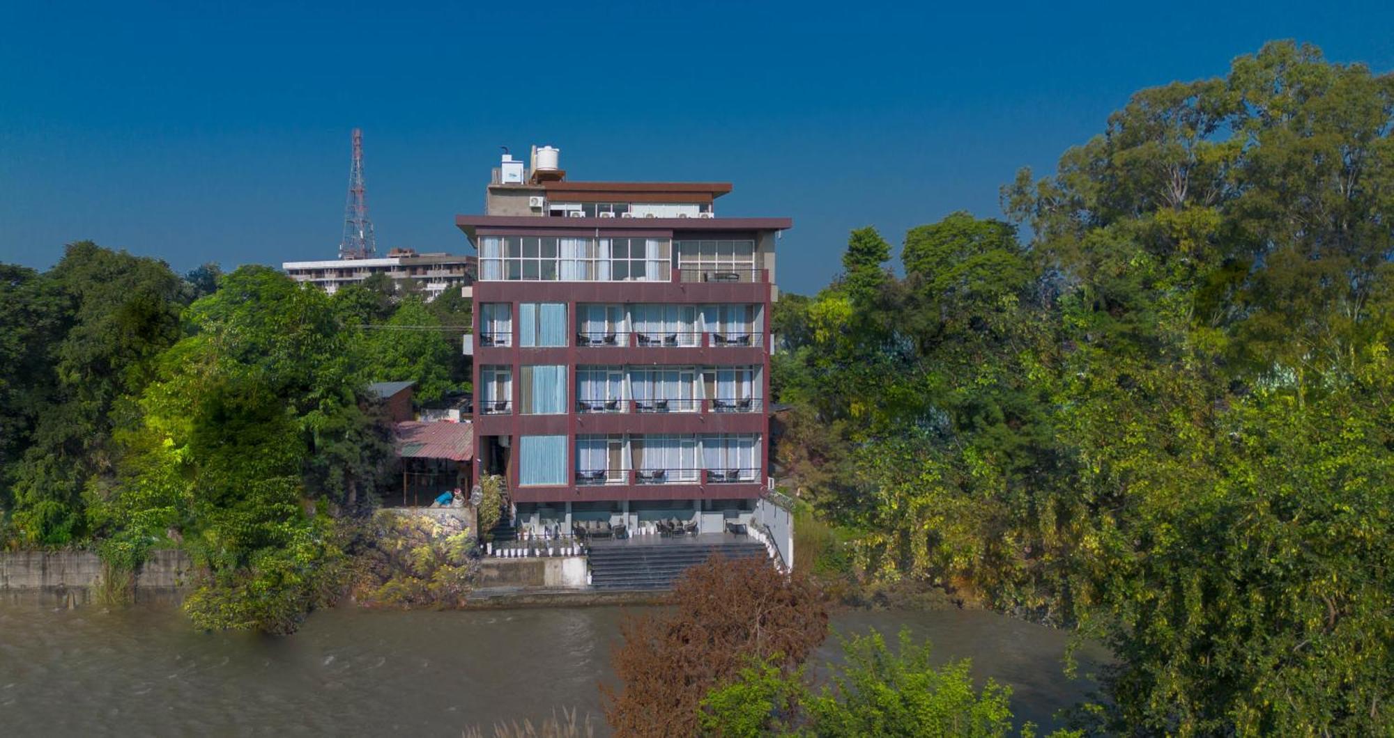 Sukoon By The Ganges - A Riverside Retreat Haridwār Zewnętrze zdjęcie